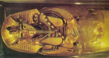 aa華美に装飾された黄金の棺の一部１.jpg